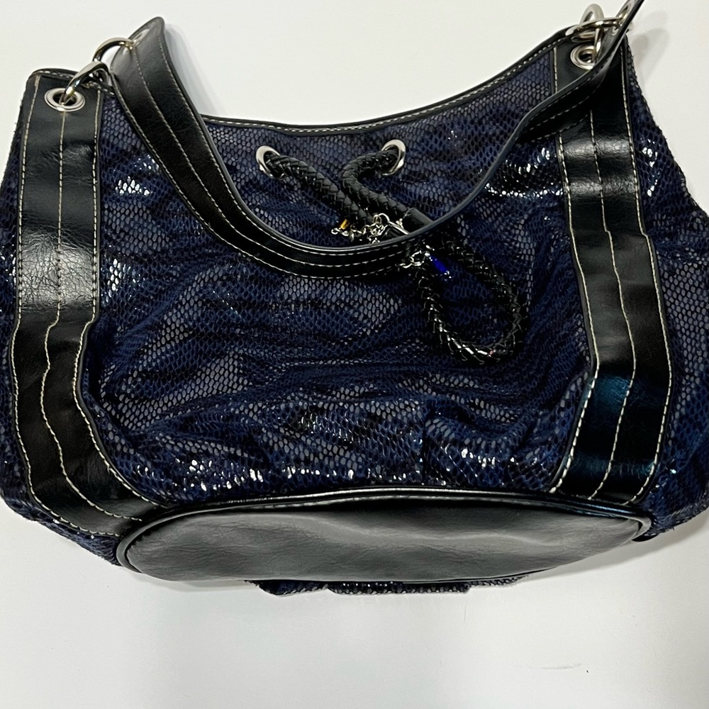 Strada Handbag - Picture 10 of 14